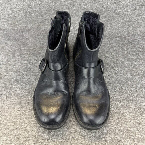 ✅Born Boots Womens Sz 7 Raisa Black Leather Side Zip Ankle Bootie Buckle Accents - Picture 6 of 10